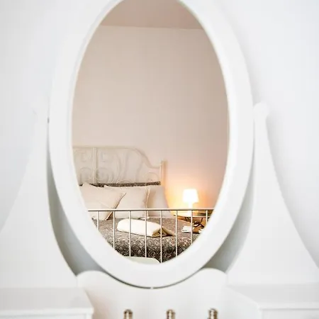 Familiaris Apartman *