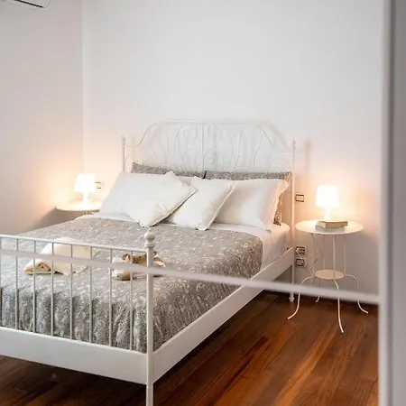 Apartman Familiaris