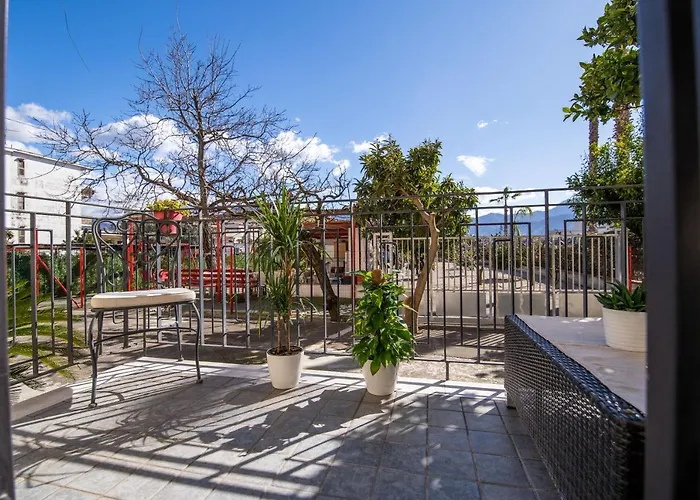 Familiaris Πομπηία