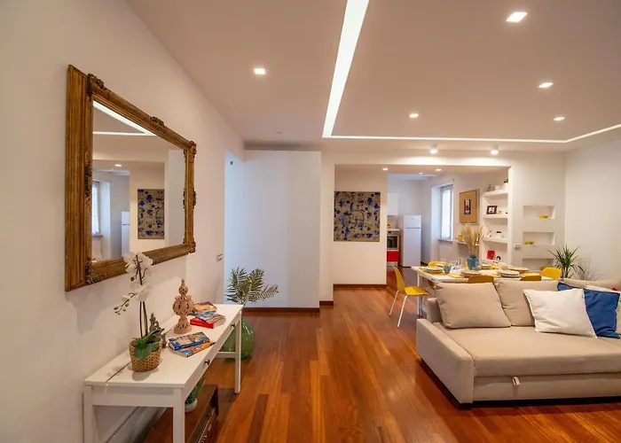 Familiaris Apartment